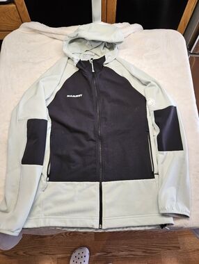 MAMMUT Massone ML Hooded Jacket Mens Sz L